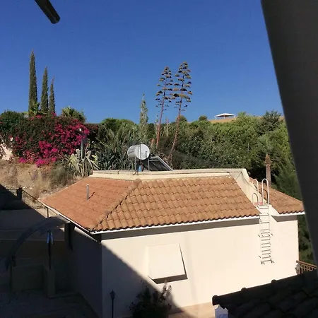 Palaepaphos Gardens Apartment